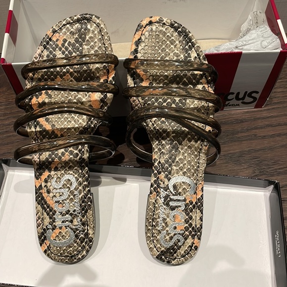 Circus by Sam Edelman super cute sandals - Picture 5 of 5